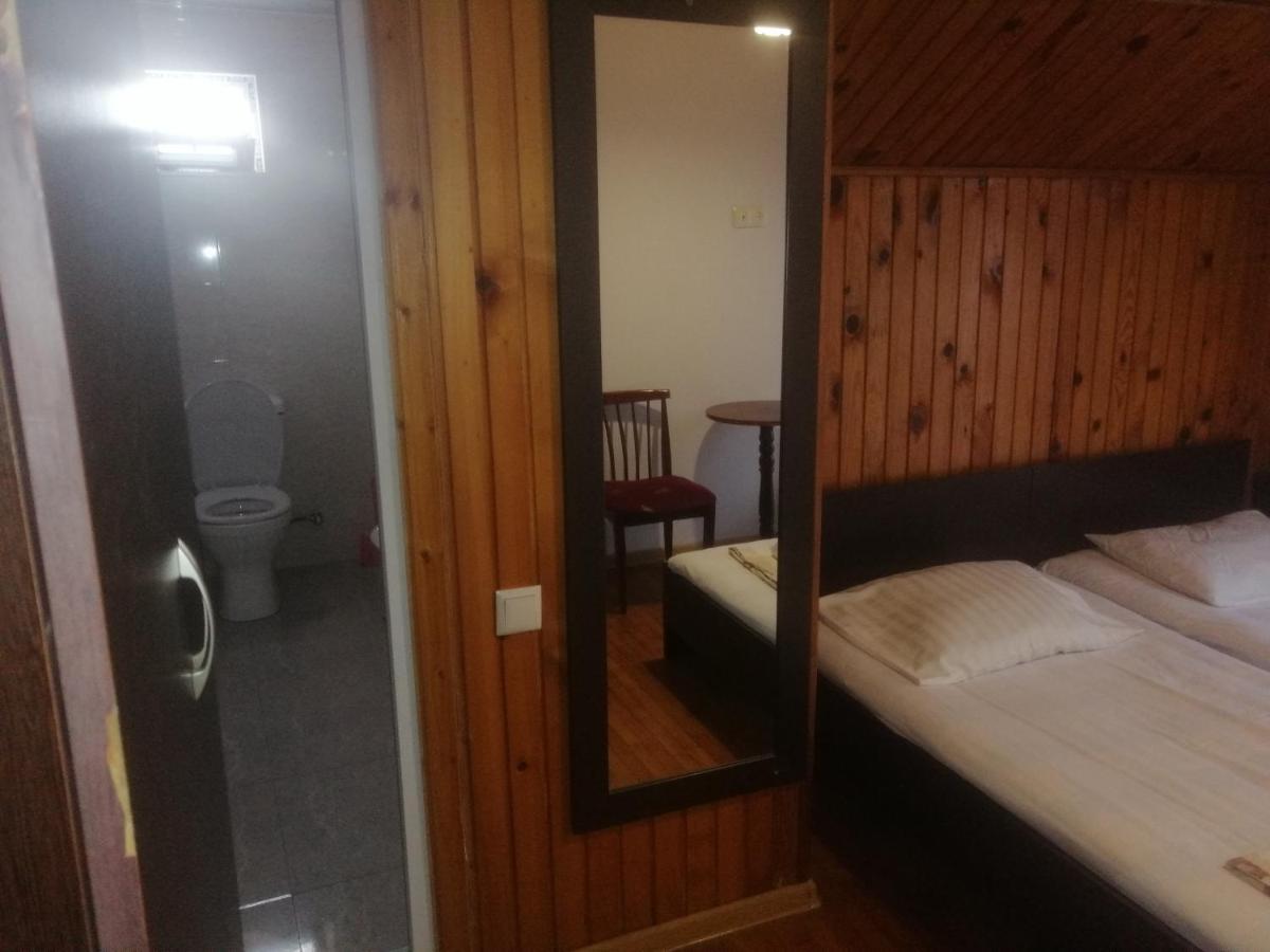 Отель Гостевой дом RELAX IN Батуми Экстерьер фото