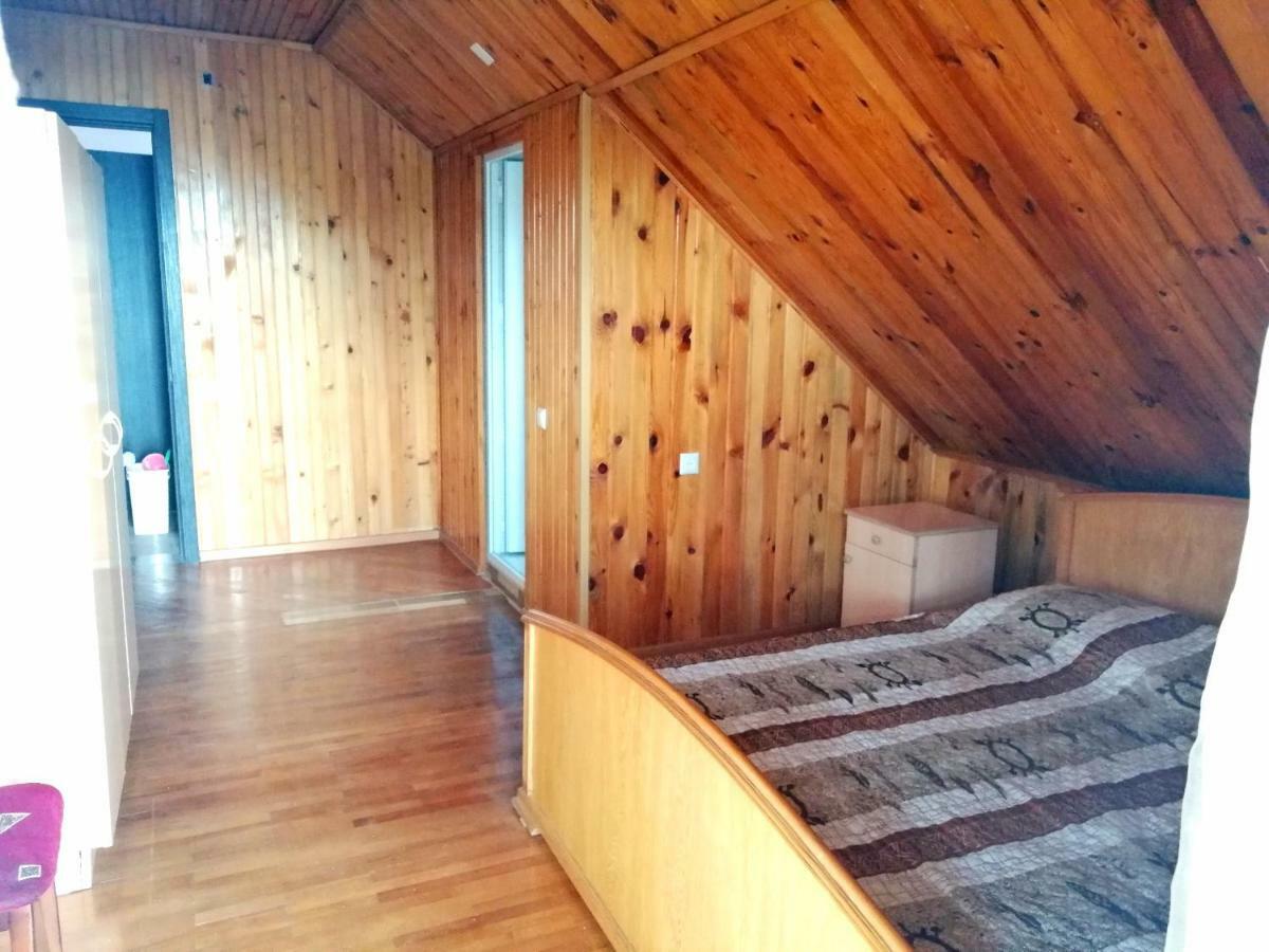 Отель Гостевой дом RELAX IN Батуми Экстерьер фото